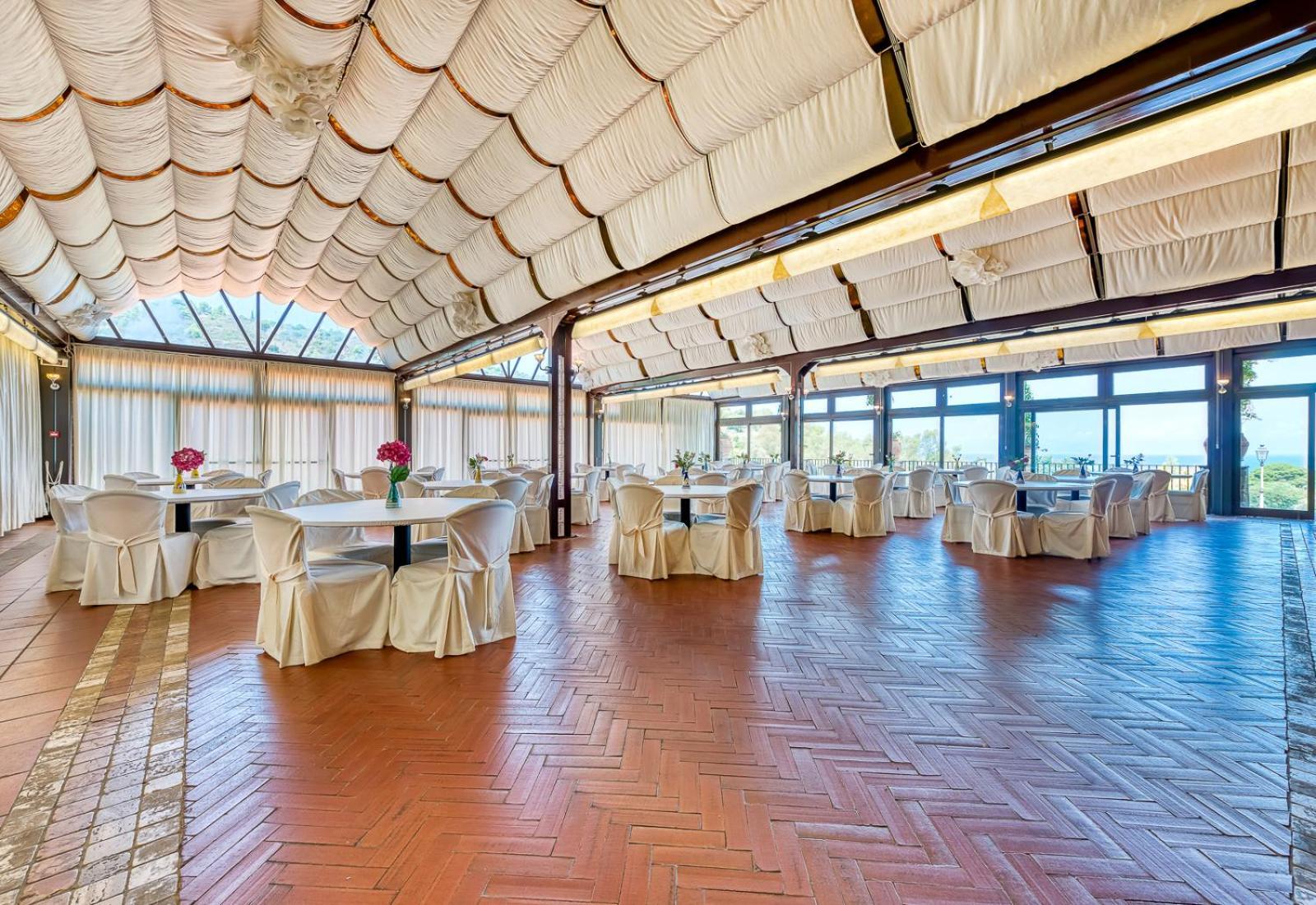 Hotel Hermitage Кастелабате Екстериор снимка