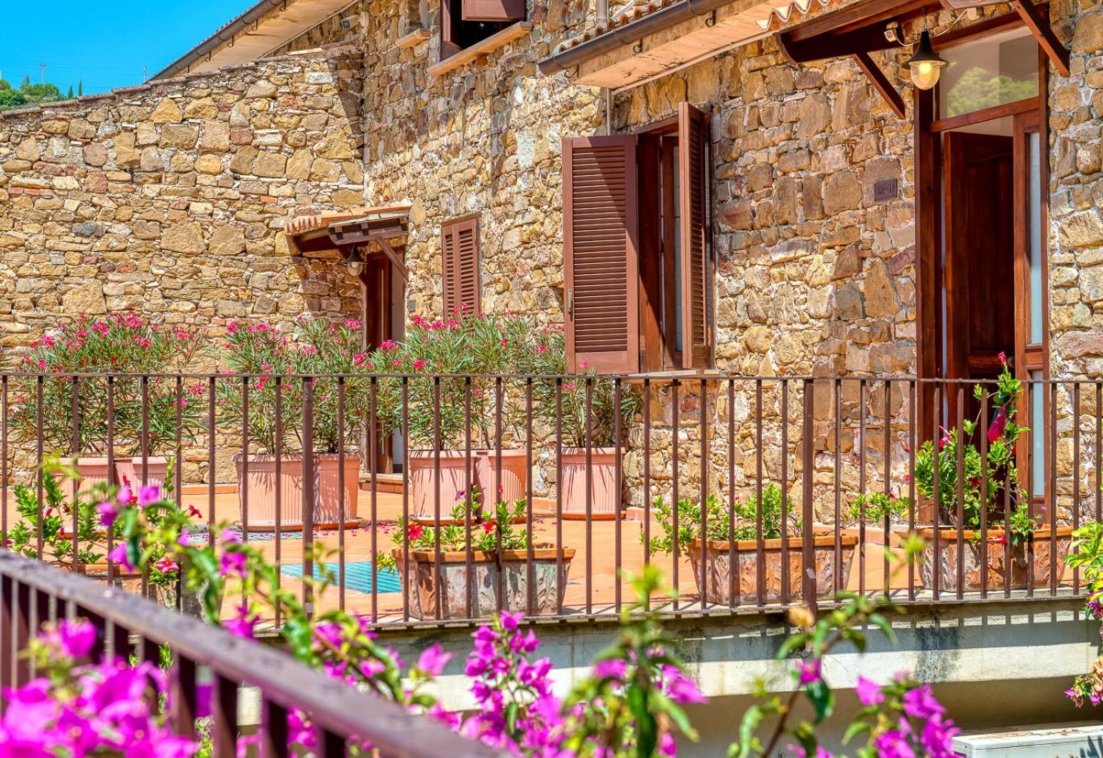 Hotel Hermitage Кастелабате Екстериор снимка